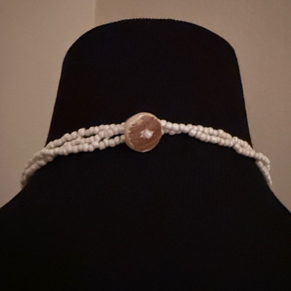 Abalone Shell Necklace - Picture 5 of 12